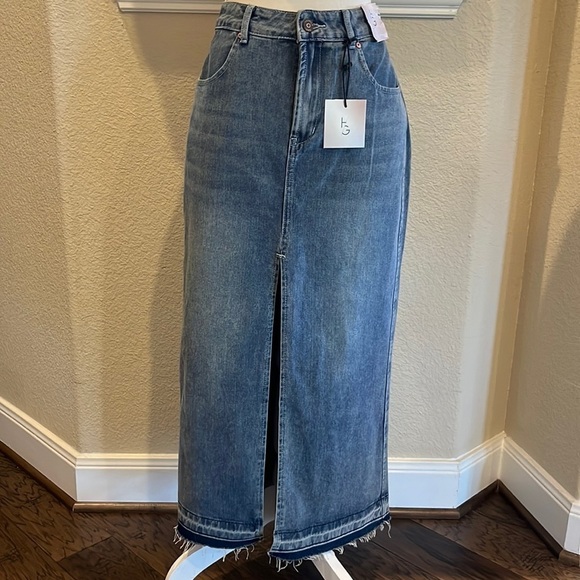 Happily Grey Center Slit Maxi Denim Skirt 3/25 - Picture 1 of 16